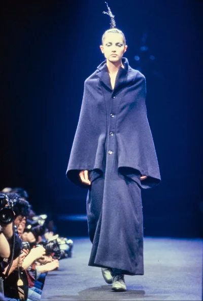 Look 25